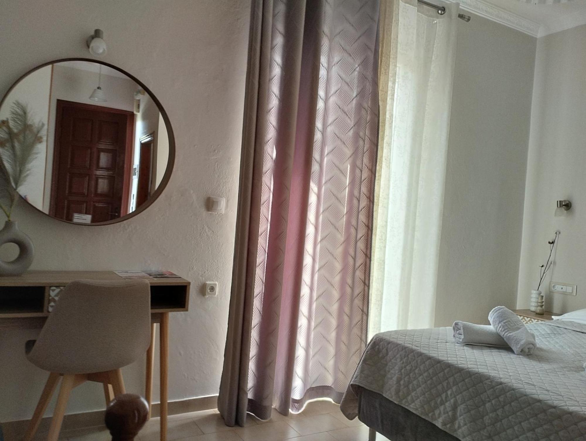 Lefki Studios Lakíthra Exterior foto